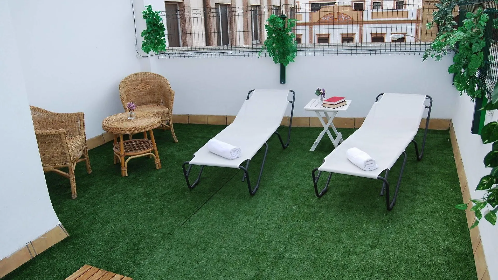 **  Hotel Doña Blanca Sevilla España