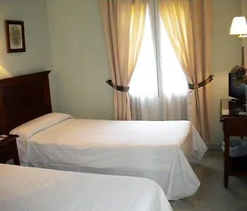 סביליה Hotel Dona Blanca