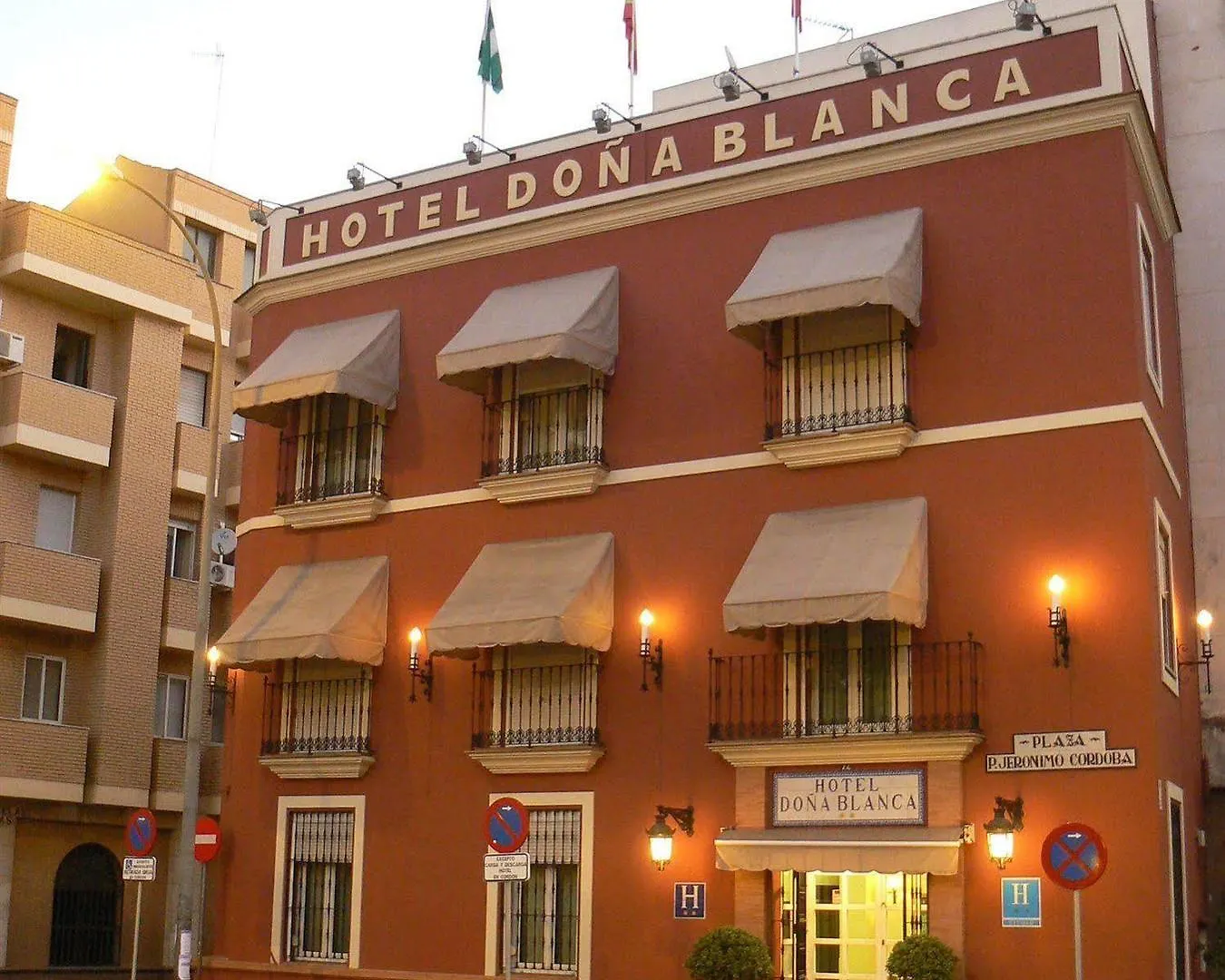 Hotel Dona Blanca Sevilla 2*,  Spanje
