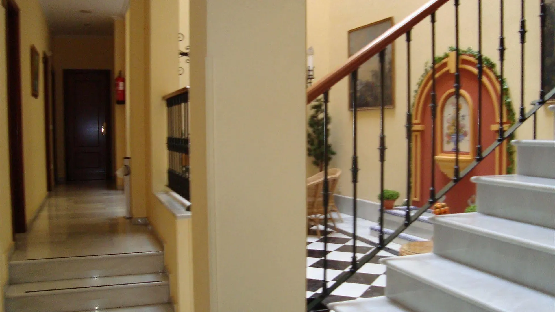Hotel Dona Blanca Seville